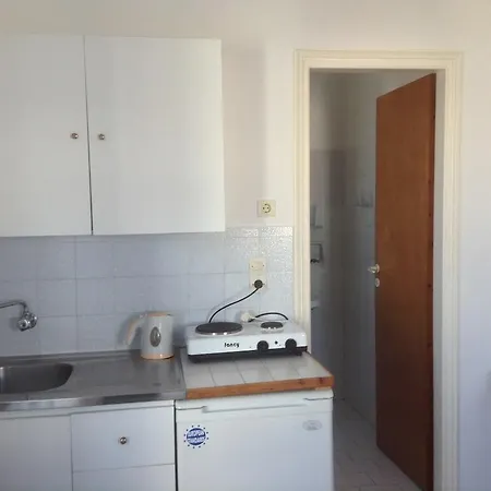 Rania Antiparos